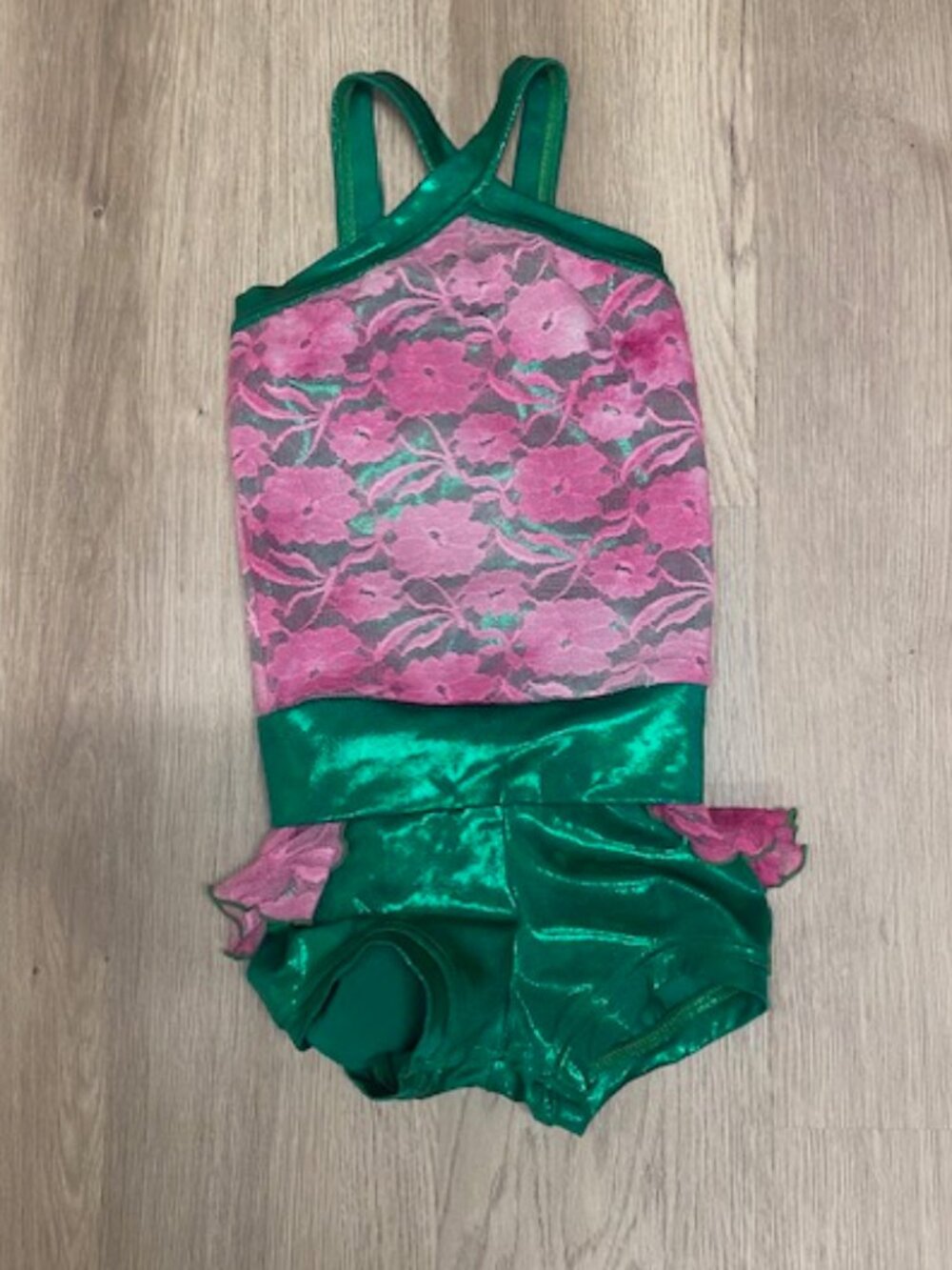 Jazzamatazz Dance/ circus, performance Costume Age 8-10 Green and pink